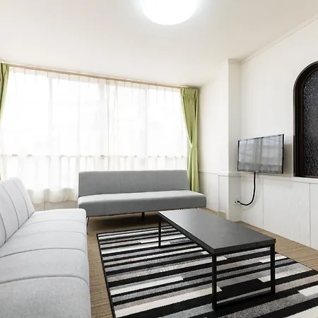 住吉大社 住吉大社駅 粉浜駅 5分 最大7名 Apartment